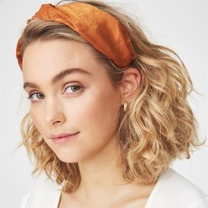 Hepburn Twist Headband